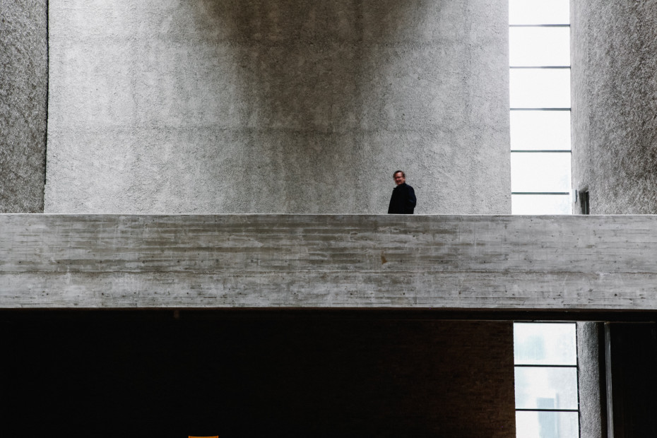 Freunde von Freunden — Arno Brandlhuber — Architect, Apartment & Office, Mitte, Berlin — https://www.freundevonfreunden.com/de/interviews/arno-brandlhuber/